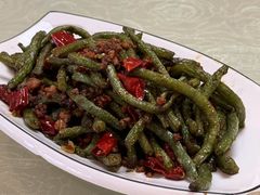 -黄家饺子东北特色菜馆(湖滨商业街店)