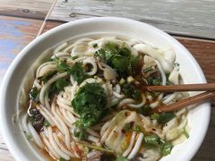 -花溪王记牛肉粉(四季花溪商场店)