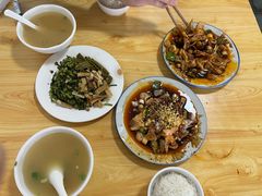 -温记府廟豆汤饭·始于1955年(海椒店)