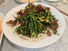 -汗腾格里·风味餐厅(新疆驻京办店)