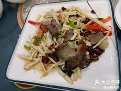 -美食佳菜豆腐鱼庄