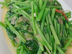 腐乳空心菜-肥仔文澳门猪骨煲(南京西路店)