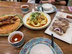 新疆羊肉串-清真·玛丽亚新疆菜主题餐厅(浙江中路店)