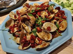 -街角等你.大连海鲜烧烤.经典铁板海鲜串(西安路店)