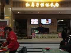 门面-红鼻子桂林米粉(金唐新光界店)