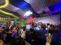 -上海浦东假日酒店