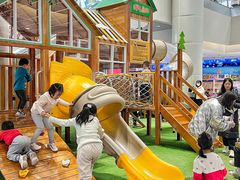 -丽达购物中心(崂山店)