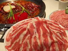 -茅草房·河畔园林火锅