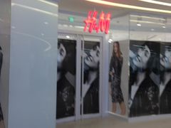 -H&M(华润万象城店)