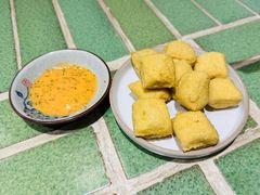 -粉八·云南米线·建水烧烤(常熟路店)