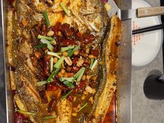 -鸣记脆皮烤鱼·海鲜烤鱼(马栏店)