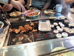 -马路牙子烧烤音乐酒馆(望京店)