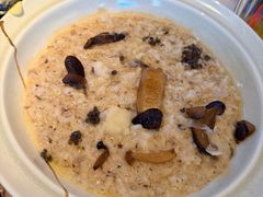 黑松露饭-幸薈飯堂