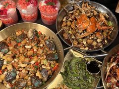 -何师烧烤Pro ·江湖川菜·小龙虾·精酿(太古里旗舰店)
