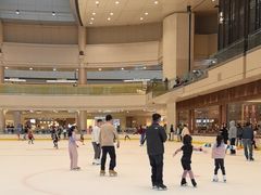-冰纷万象滑冰场(深圳万象城店)