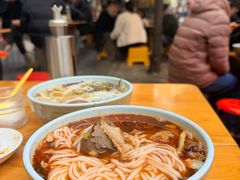 -全家福米线