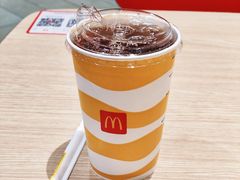 热柠檬茶-麦当劳(伦敦人店)