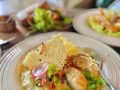 -Oasis Bar & Grill
