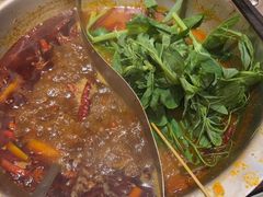 -黔哆哆地摊酸汤火锅(清湖店)
