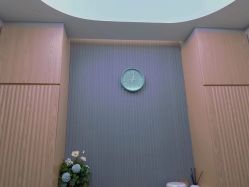 -PE SALON 