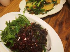 -缘生态云南菜·野生菌庭院餐厅(华侨城店)
