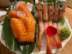 厚切三文鱼甜虾刺身拼盘-阿吾罗日本料理(K11艺术中心店)