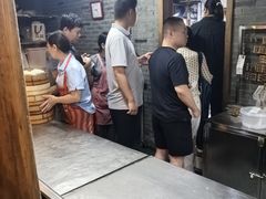 -红灯笼大酒楼(通湖路店)