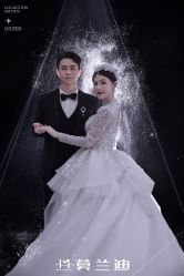 -莫兰迪婚纱摄影