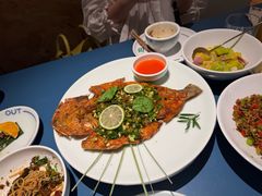 -一坐一忘云南菜(嘉里中心店)