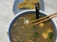 -老新隆牛肉锅贴(新街口店)