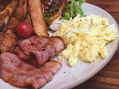 法式煎吐司早午餐-VESH COFFEE(定西路店)