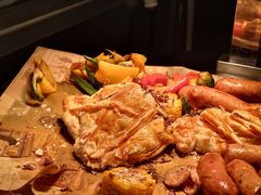 -圣丰索菲特·2 On 988 Café 自助餐厅