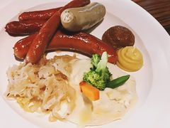 -LENBACH兰巴赫西餐啤酒坊(大连东港店)