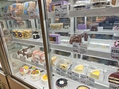 -华冠折扣超市(长阳店)