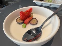 酸奶-小大董·烤鸭(观景餐厅·南京西路店)