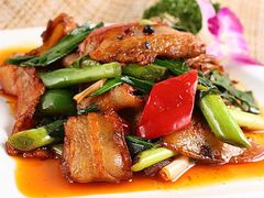 农家小炒肉-湘聚南县土菜馆(龙山二路店)