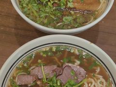 -小马牛肉面·牛骨熬制(南京博物院店)