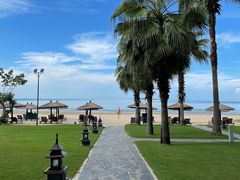 -三亚湾海居铂尔曼度假酒店