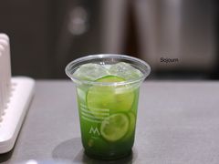 浮冰青麦草-M Stand(宁波万象城店)