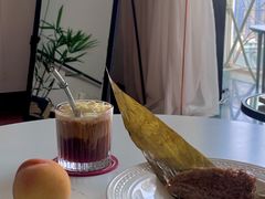 蛋黄肉粽-璐坊粽王(复兴中路店)