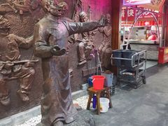 -食上东新街美食街区(民乐新都会店)