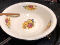 -大匠工房古船木艺术餐厅·猪肚鸡专门店(长白仙岛店)