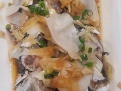 酸笋蒸鱼头-德烨酒家