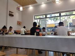 -老前童小吃(北明程路店)