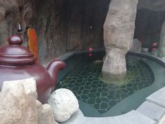 -裕龙汤泉