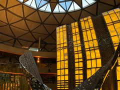 -上海滴水湖皇冠假日酒店