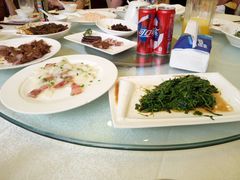 -梅龙镇酒家(南京西路总店)