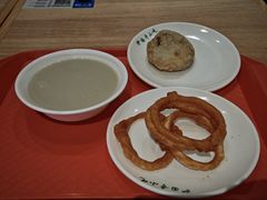 -护国寺小吃店(红莲南路店)