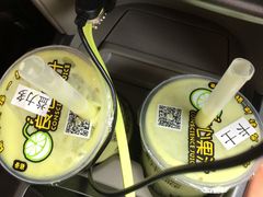 -潮汕良心果汁(金新北路店)