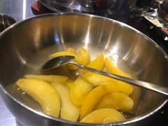 糖水黄桃-本炙炭烤·蒲烧活鳗料理店(金沙洲店)